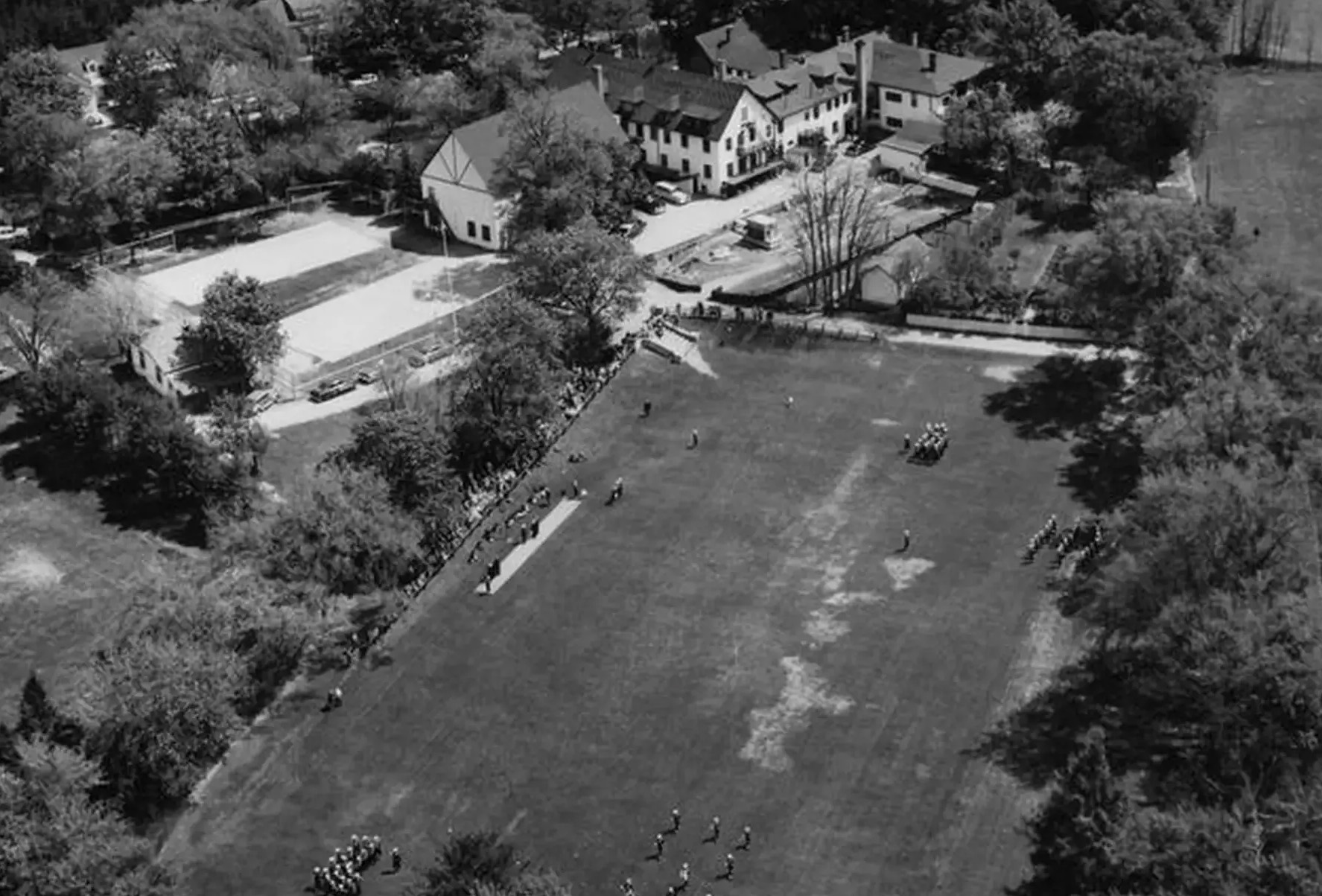 Archival aerial photograph of Lakefield campus