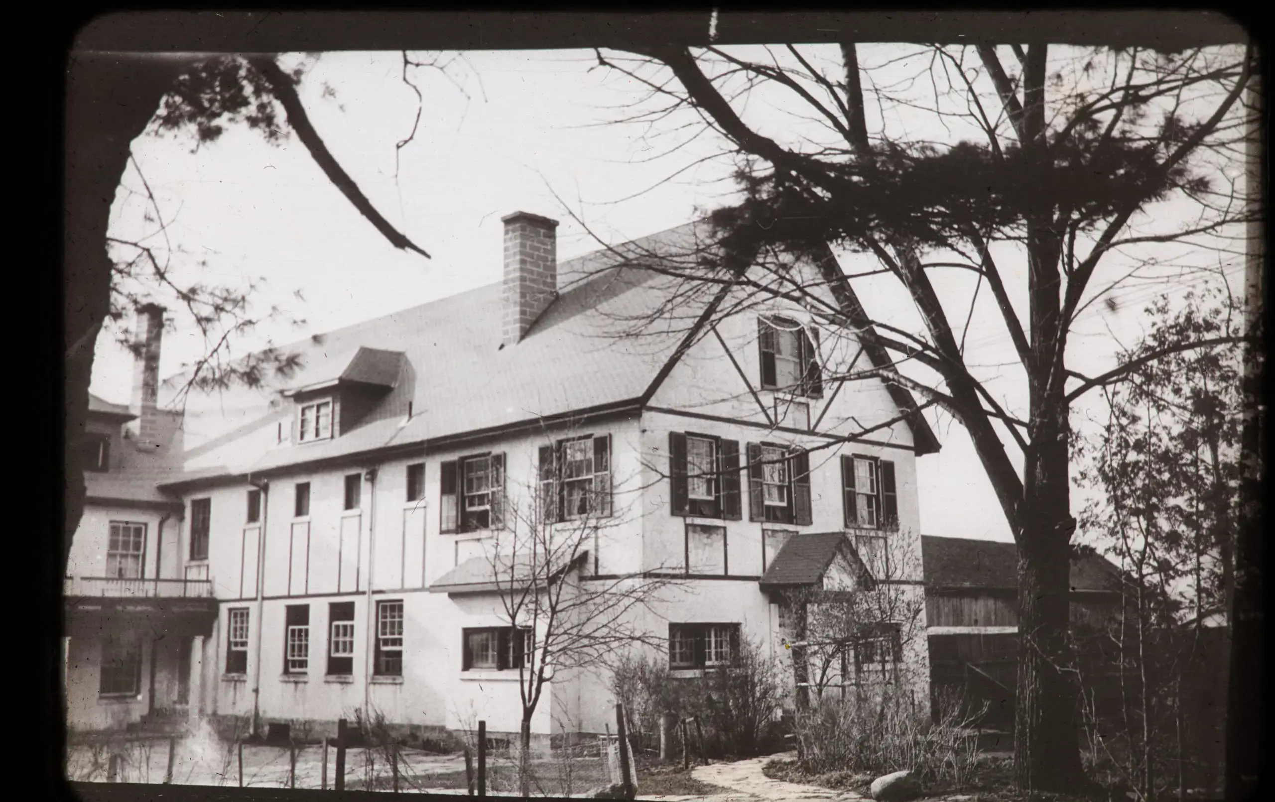 Archival photograph of Grove House