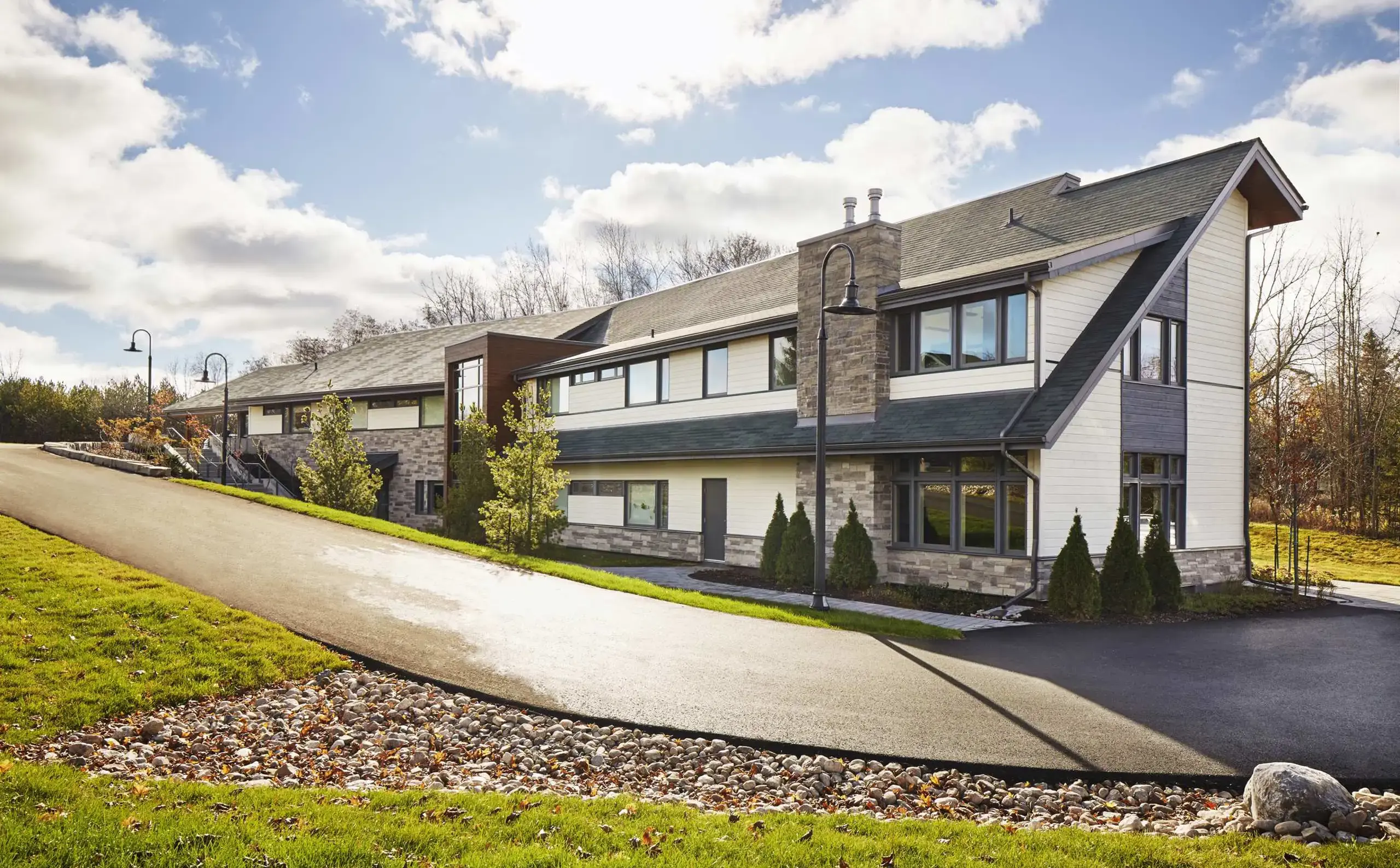 Exterior shot of Uplands Hoyuse